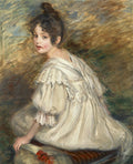 Retrato de uma jovem de cabelos escuros e vestido branco rendado, com bochechas rosadas, olhando para trás do ombro esquerdo. Fundo em tons terrosos e verdes com pinceladas soltas.