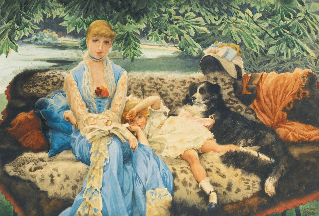 Quadro decorativo mostrando uma mulher sentada em um banco com pele, lendo um livro, e uma criança deitada ao seu lado, com um cachorro, sob a sombra de árvores, em estilo de James Tissot.