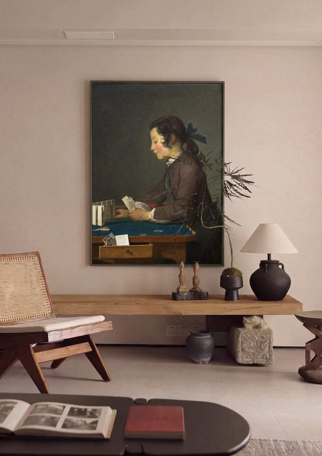 Quadro Decorativo O Castelo de Cartas - Jean Siméon Chardin em ambiente decorado