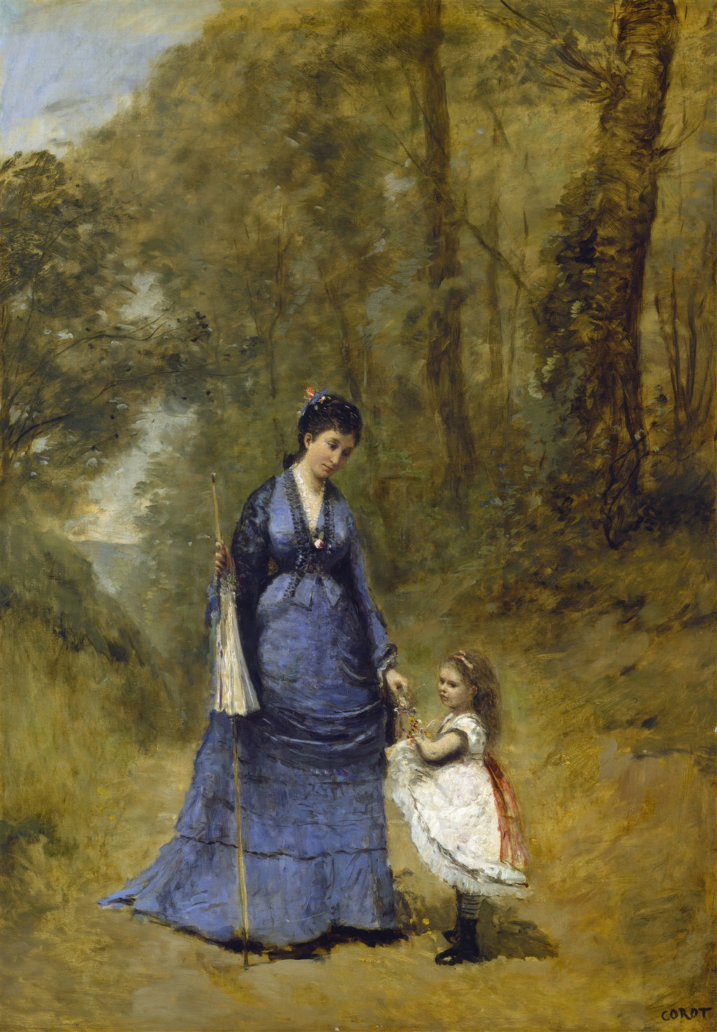Pintura a óleo de Jean-Baptiste Camille Corot, intitulada 'Mère et enfant dans la forêt', mostrando uma mulher de vestido azul e uma menina de branco caminhando por uma floresta com árvores altas e folhagem densa.