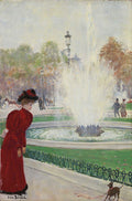 Quadro decorativo mostrando uma mulher de vestido vermelho e chapéu, com um cachorro na coleira, observando uma fonte borbulhante em um parque parisiense, pintado por Jean Béraud.