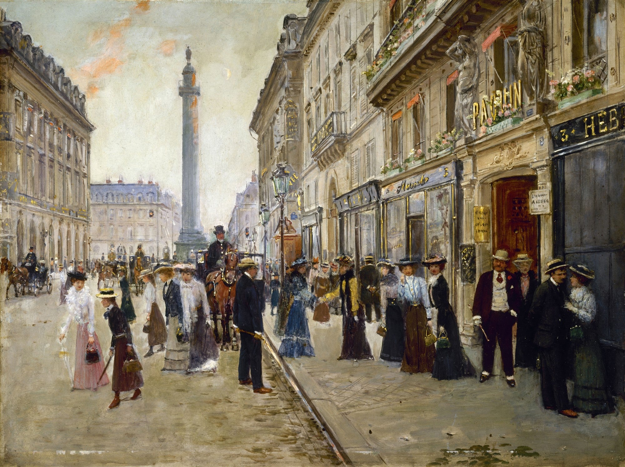 Quadro decorativo mostrando uma movimentada rua parisiense do século XIX, com pessoas elegantes, carruagens e edifícios clássicos, com uma coluna monumental ao fundo. Atribuída a Jean Béraud.
