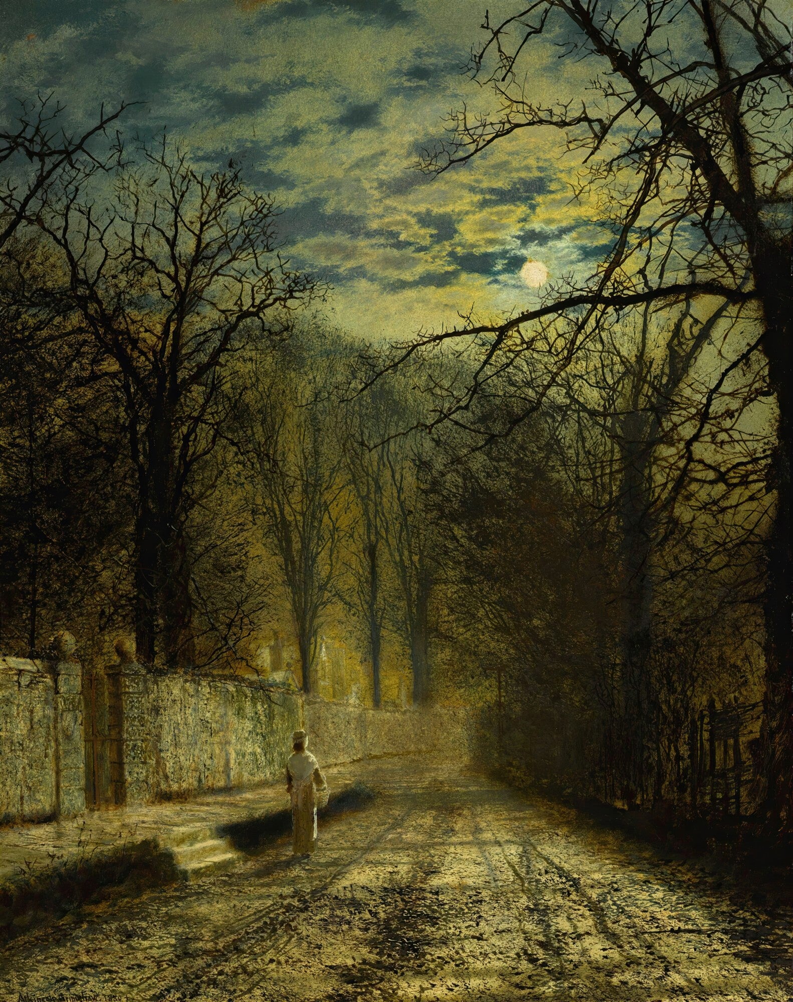 Quadro decorativo de uma paisagem noturna com uma pessoa caminhando por uma estrada de terra sob o luar, cercada por árvores escuras e uma parede de pedra. A luz da lua ilumina o céu com nuvens e partes do caminho.