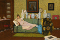 Quadro decorativo "A Dama do Sofá", atribuído a John Atkinson Grimshaw, apresentando uma mulher reclinada em um sofá verde em um interior ricamente decorado com papel de parede amarelo, vasos orientais e móveis de madeira.
