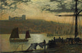 Quadro decorativo Whitby Harbour de John Atkinson Grimshaw, mostrando um porto à noite com barcos, a cidade iluminada e uma abadia no topo da colina sob um céu nublado.