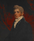 Retrato de um jovem cavalheiro de cabelo claro e olhos azuis, vestindo casaco escuro e camisa branca bufante, sobre um fundo escuro com nuances vermelhas. Obra atribuída a John Hoppner.