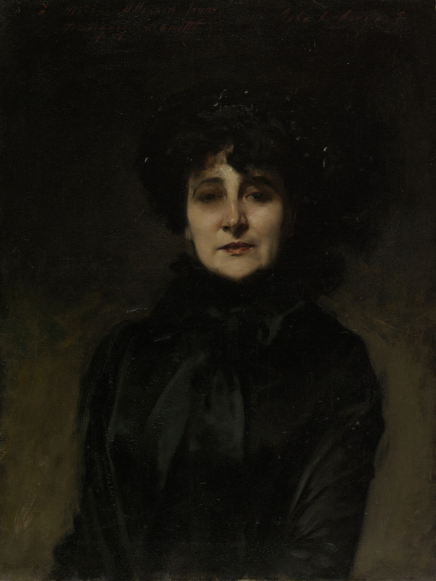 Retrato frontal de uma mulher de meia-idade, vestida de preto com chapéu escuro, contra um fundo escuro. A iluminação destaca seu rosto pálido e expressivo, com lábios levemente avermelhados. Atribuído a John Singer Sargent.