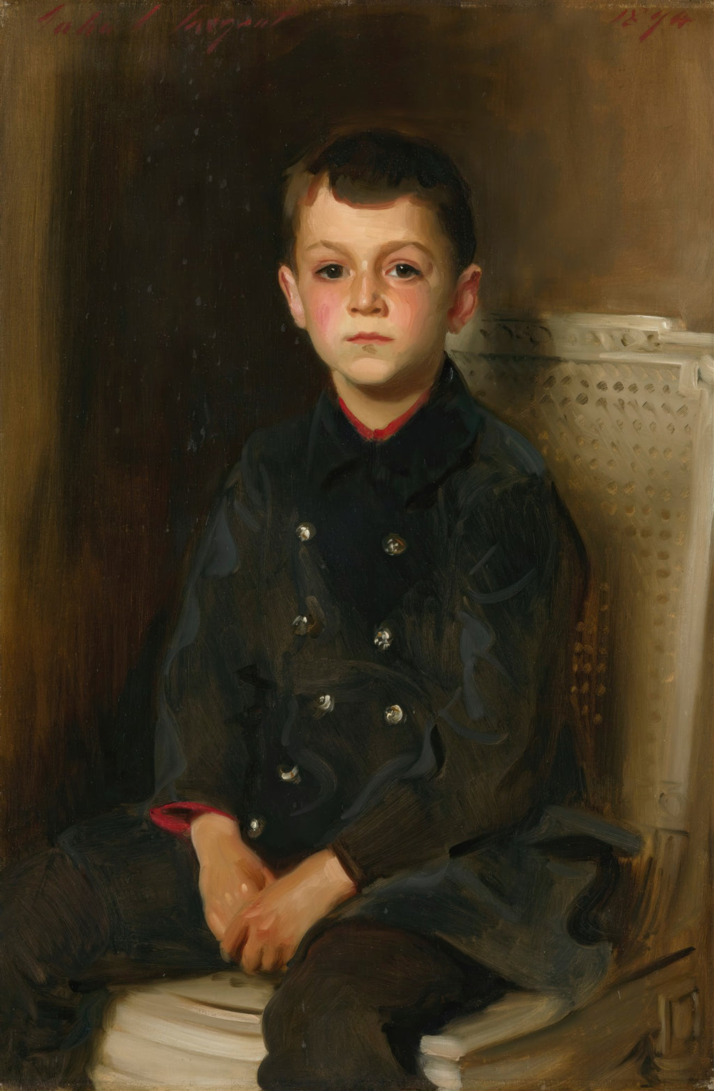Retrato a óleo de um menino jovem, com cabelo escuro e bochechas rosadas, vestido com um casaco azul marinho abotoado, sentado em uma cadeira de palha. A luz incide sobre seu rosto, destacando sua expressão séria e pensativa. Fundo escuro e texturizado.
