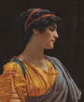 Retrato de perfil de uma mulher jovem com cabelo escuro preso por uma faixa vermelha, vestindo uma túnica amarela e um manto azul, em um fundo escuro. Obra de John William Godward.