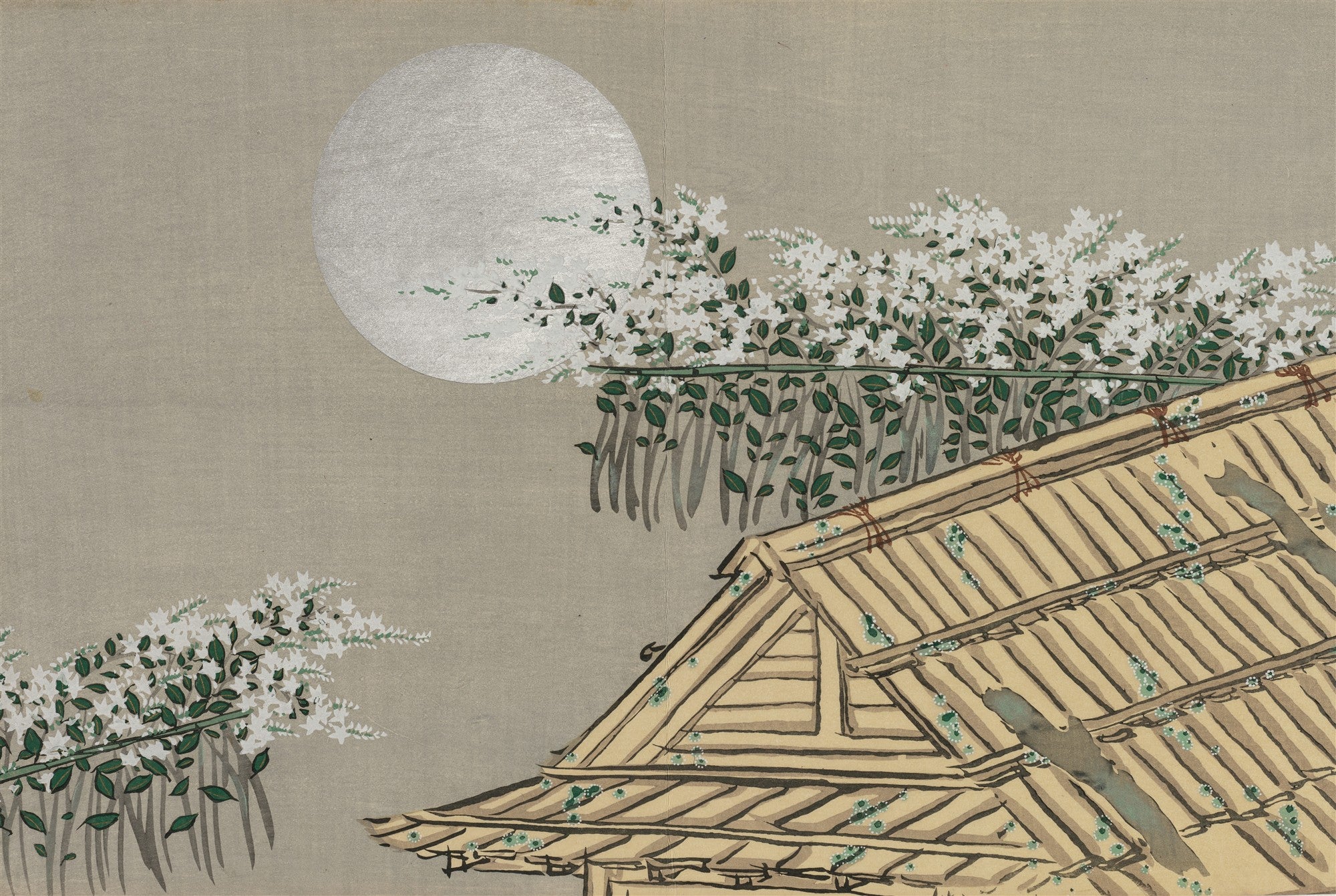 Quadro decorativo japonês 'Lua e Flores' de Kamisaka Sekka, retratando uma grande lua prateada sobre um telhado tradicional e arbustos com flores brancas.