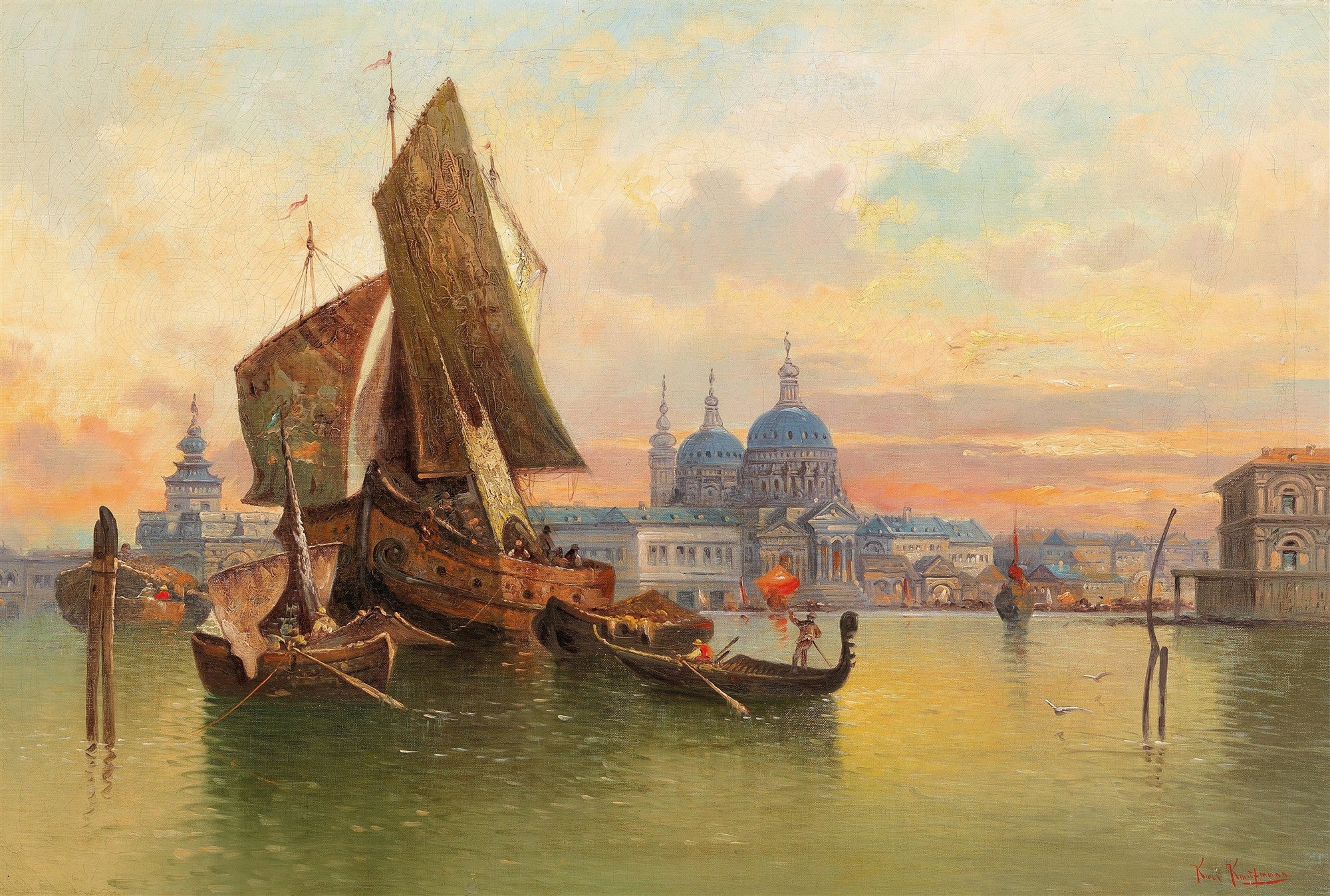 Pintura a óleo de Karl Kaufmann retratando um porto de Veneza ao entardecer, com barcos de vela e gôndolas em um canal dourado, e edifícios históricos ao fundo, sob um céu alaranjado.