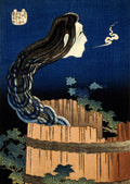 Gravura japonesa 'O Fantasma de Okiku' de Hokusai, mostrando uma cabeça feminina com cabelos longos e vapor saindo da boca, emergindo de um barril escuro.