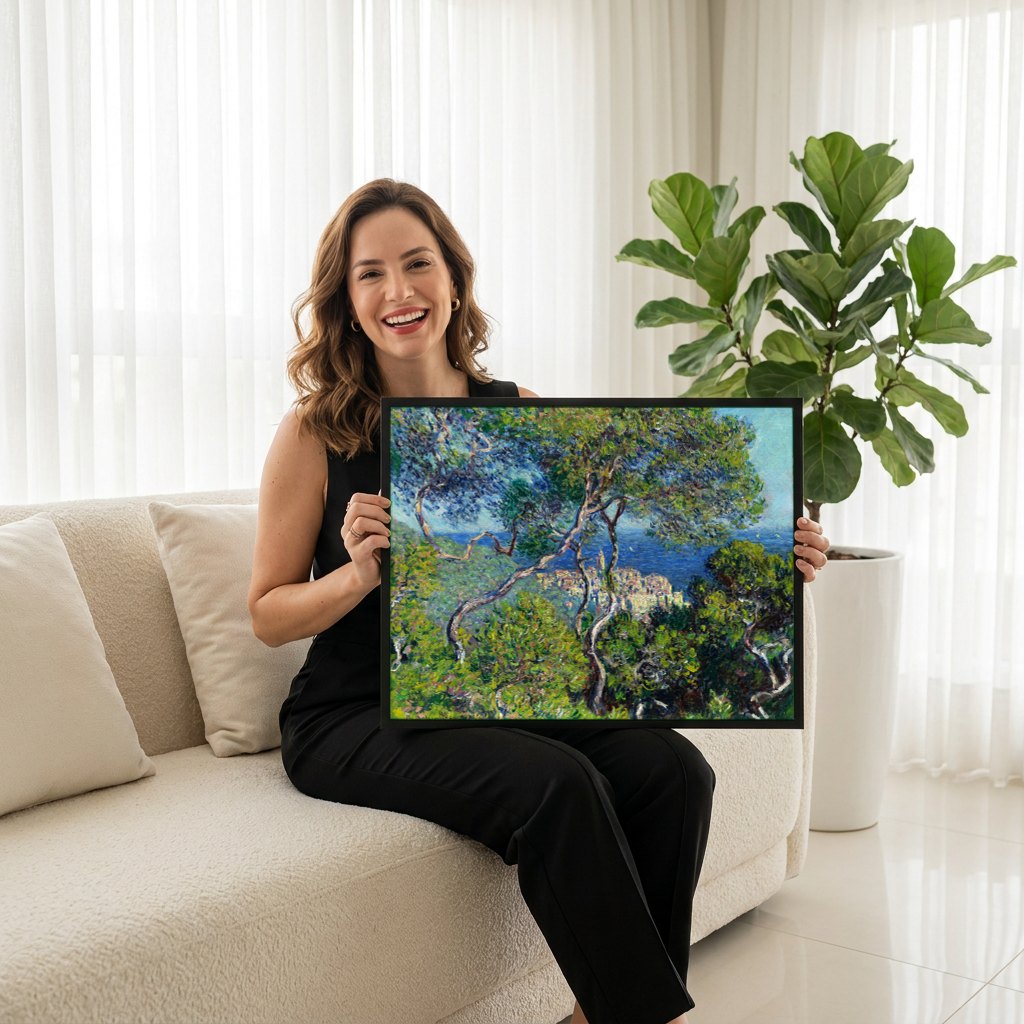 Quadro Decorativo 'Vista de Bordighera' - Claude Monet | modelo apresentando o quadro emoldurado