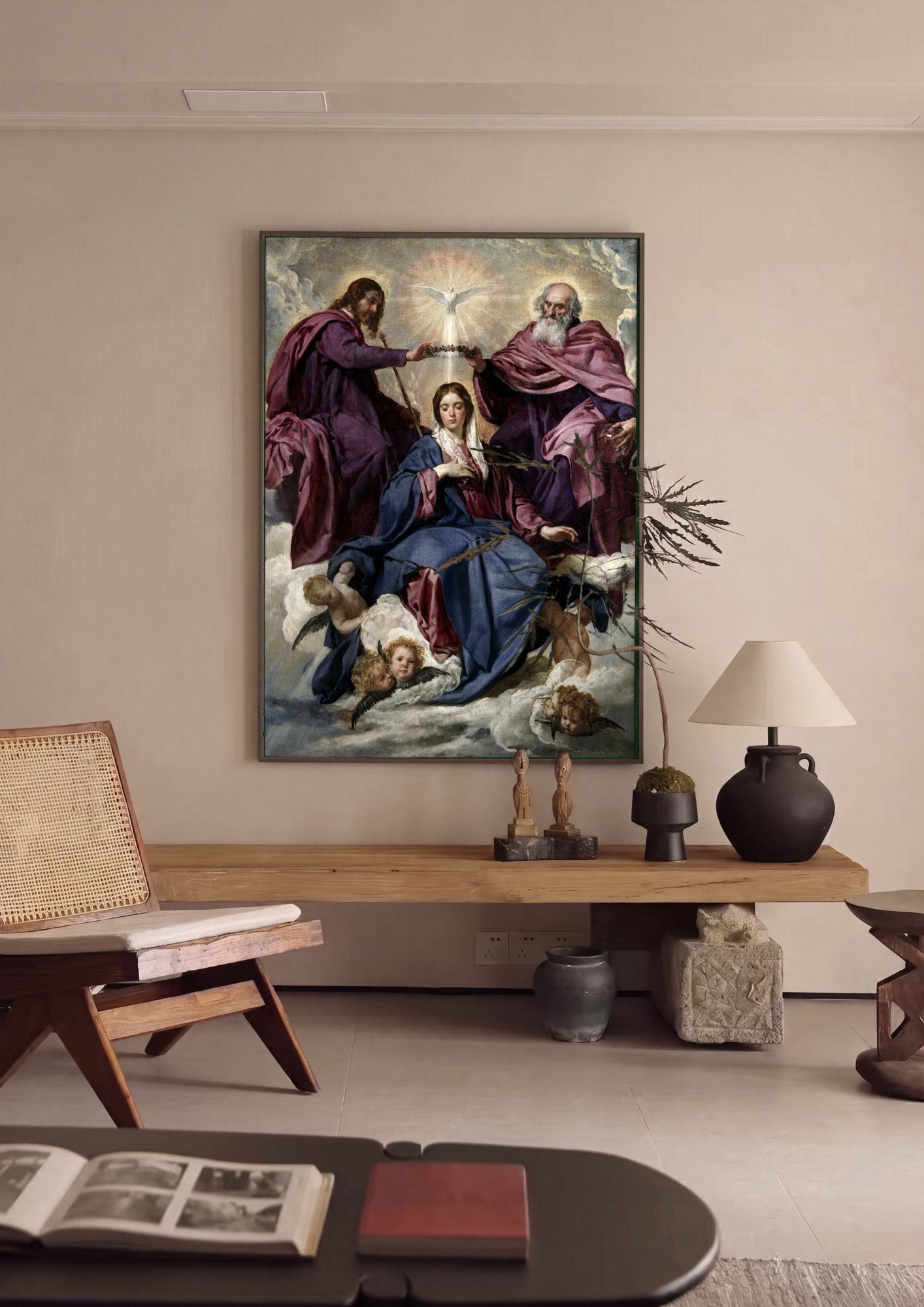 Quadro Decorativo A Coroação da Virgem - Velázquez em ambiente decorado