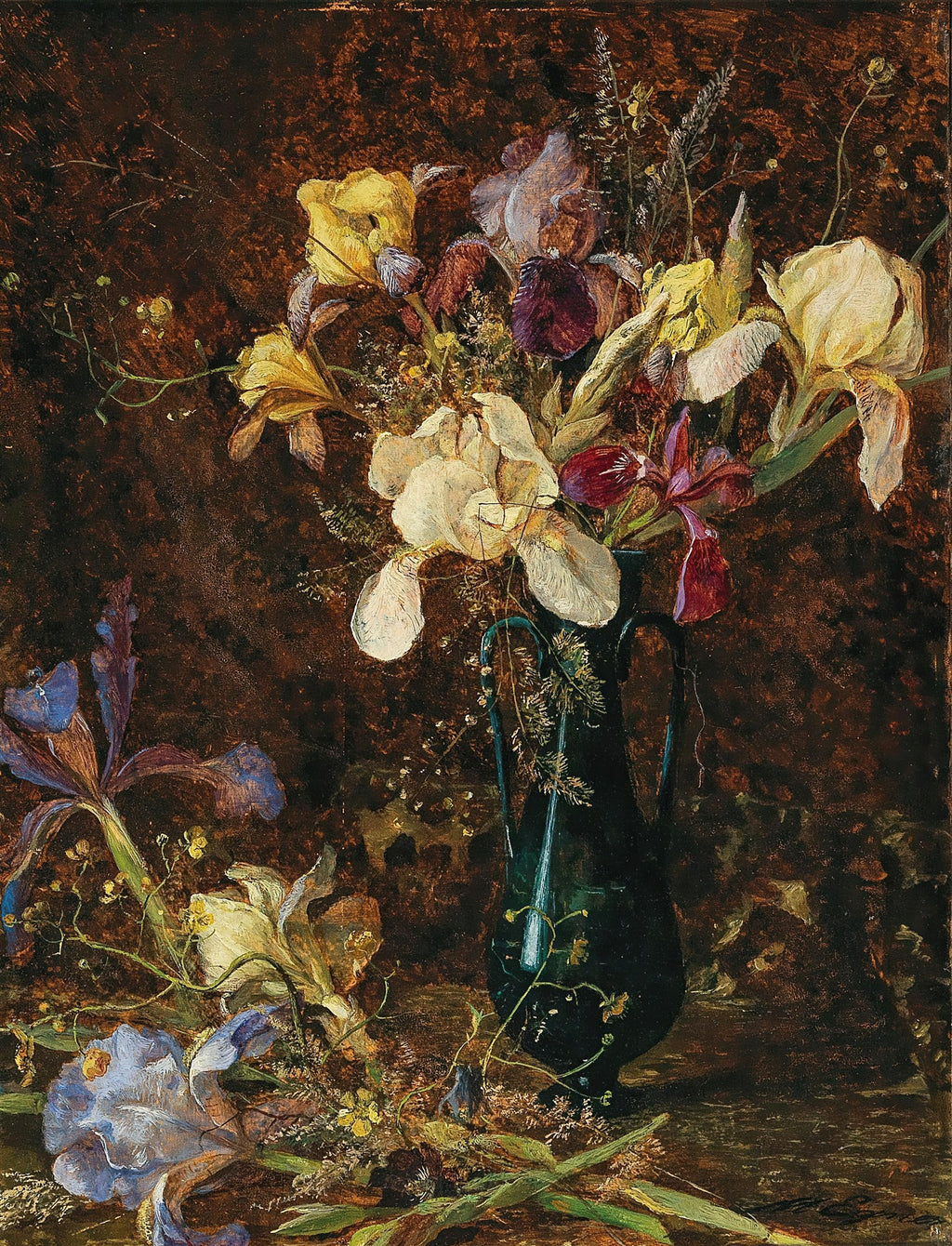 Jarro com Íris, pintura a óleo de Marie Egner. A obra retrata um arranjo floral de íris em tons de roxo, amarelo e branco dentro de um jarro escuro, com fundo marrom texturizado. As flores estão desabrochando e caídas, com folhagens verdes ao redor.