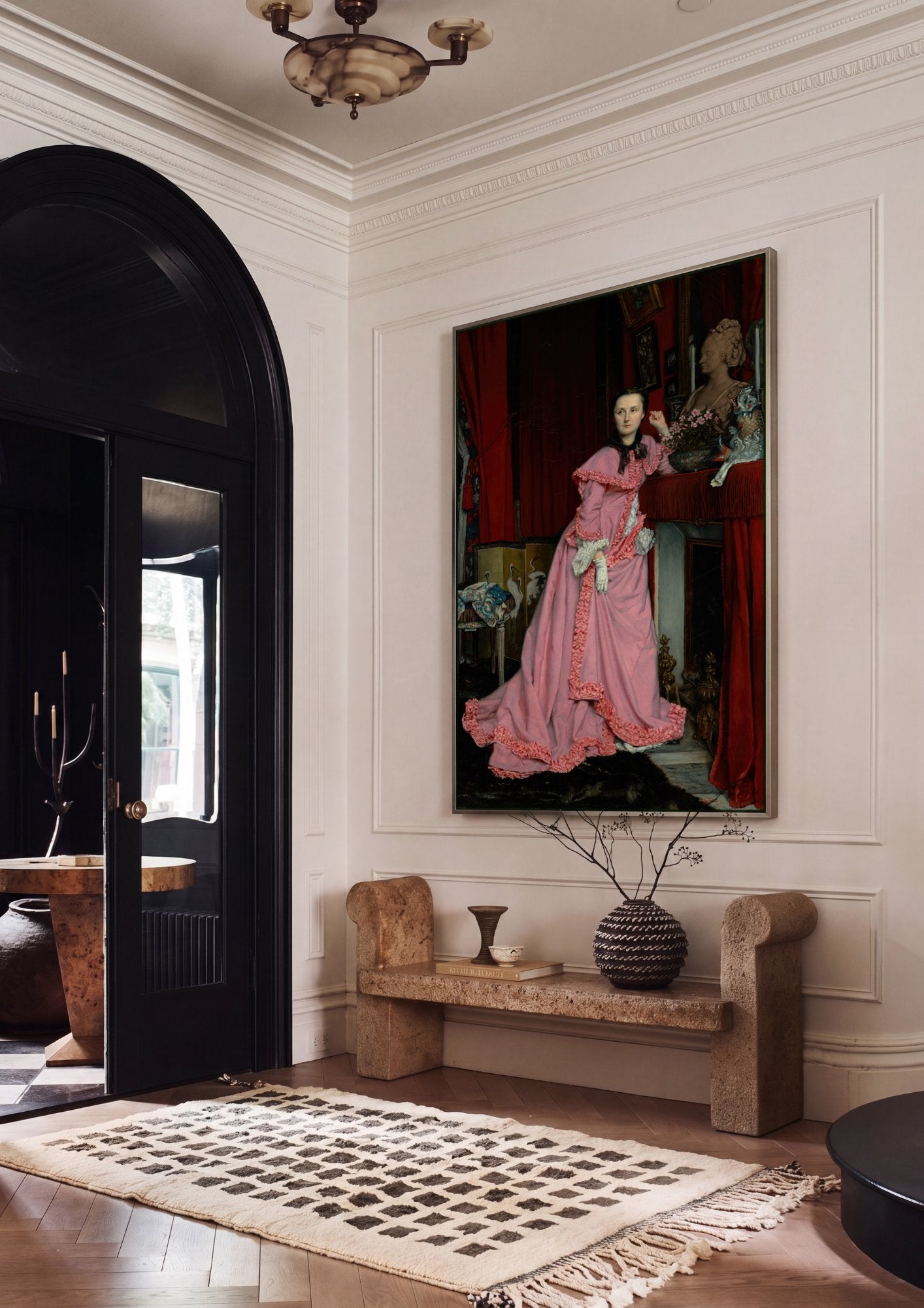 Quadro Decorativo A Mulher de Rosa - James Tissot em ambiente decorado