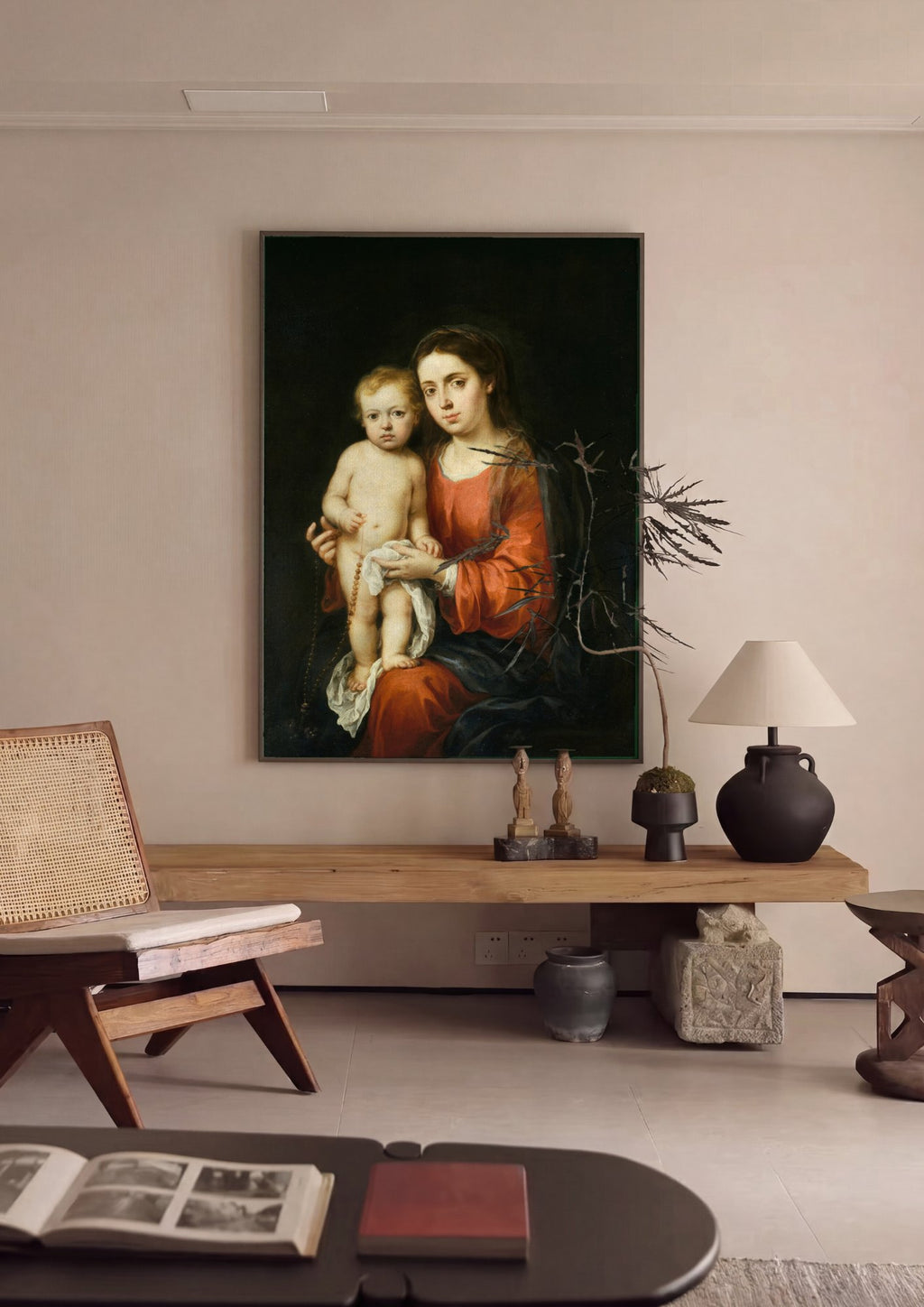 Quadro Decorativo Virgem com o Menino - Murillo em ambiente decorado