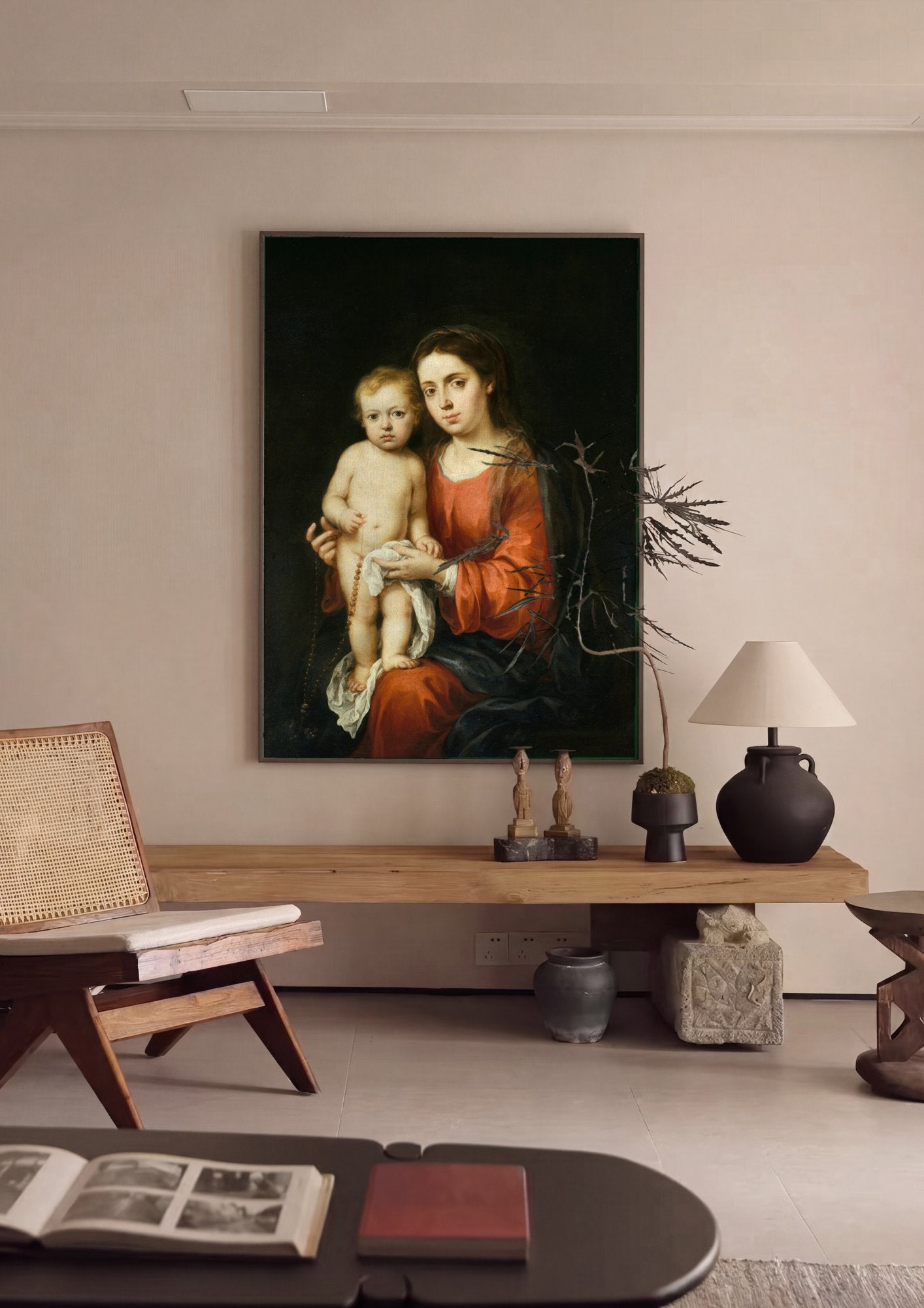 Quadro Decorativo Virgem com o Menino - Murillo em ambiente decorado
