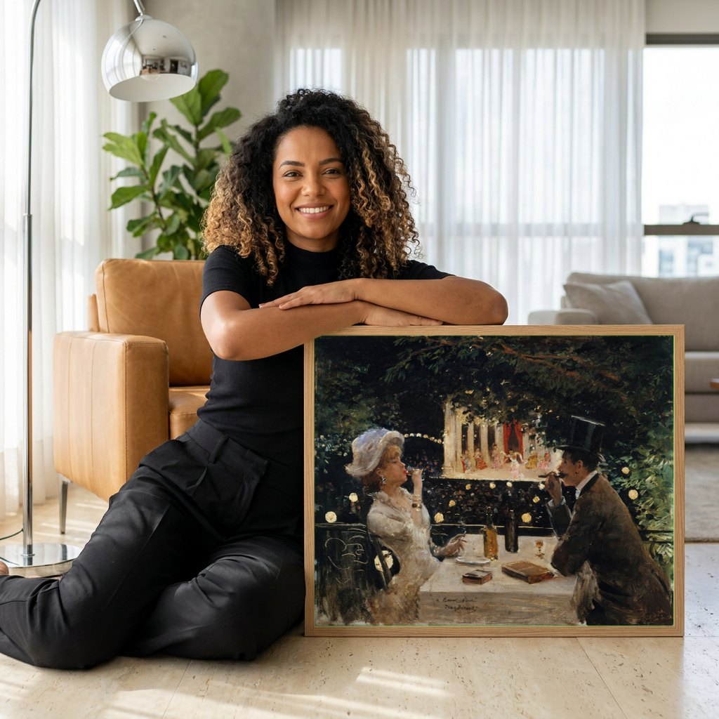 Quadro Decorativo 'A Noite no Jardim' - Jean Béraud | modelo apresentando o quadro emoldurado