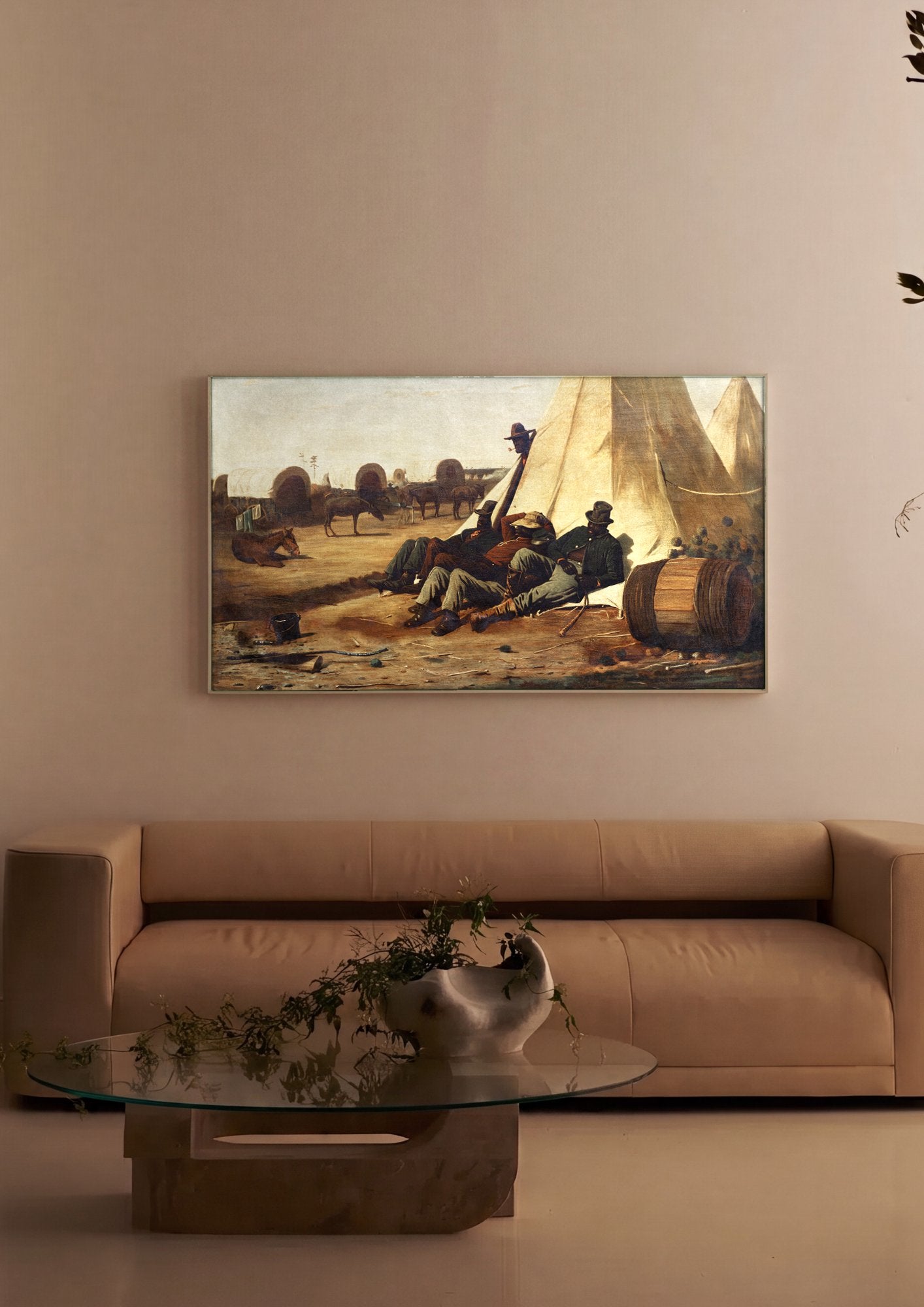 Quadro Decorativo A Tenda do Acampamento - Winslow Homer em ambiente decorado