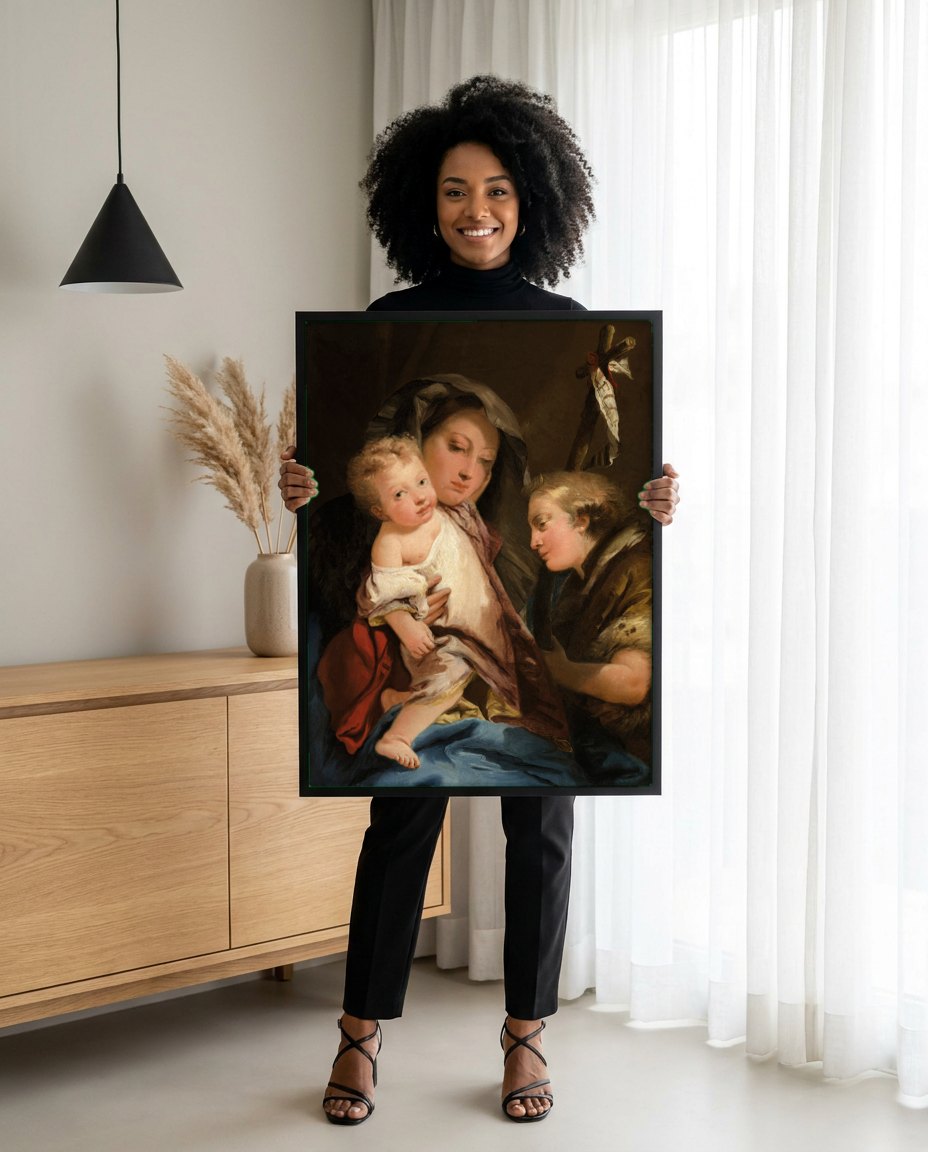 Quadro Decorativo A Virgem e o Menino com São João Batista - G. D. Tiepolo | modelo apresentando o quadro emoldurado