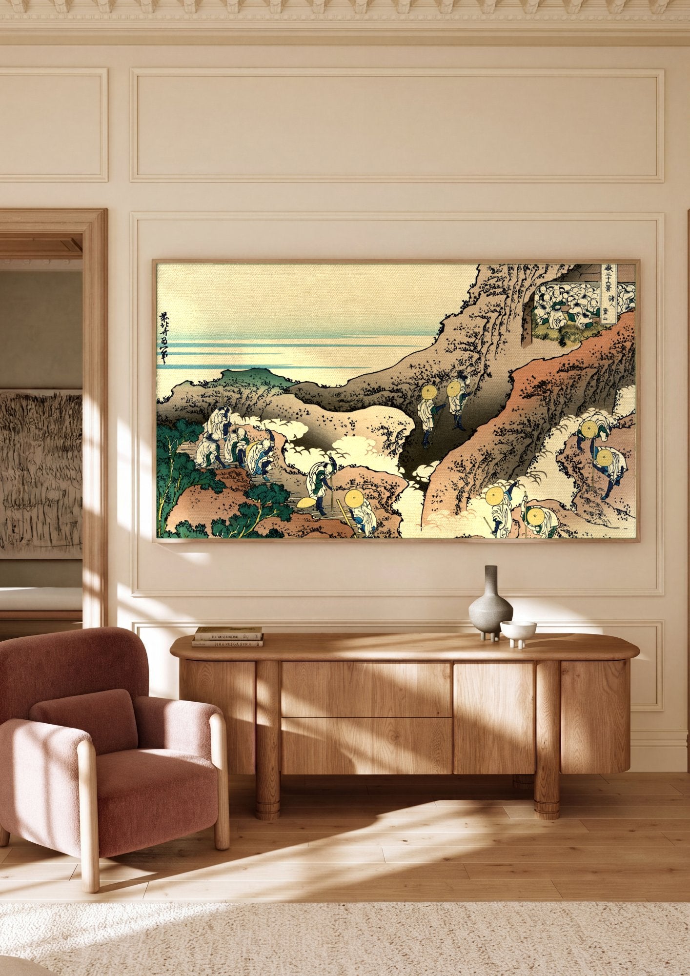 Quadro Decorativo Peregrinos Escalando Monte Fuji - Hokusai em ambiente decorado