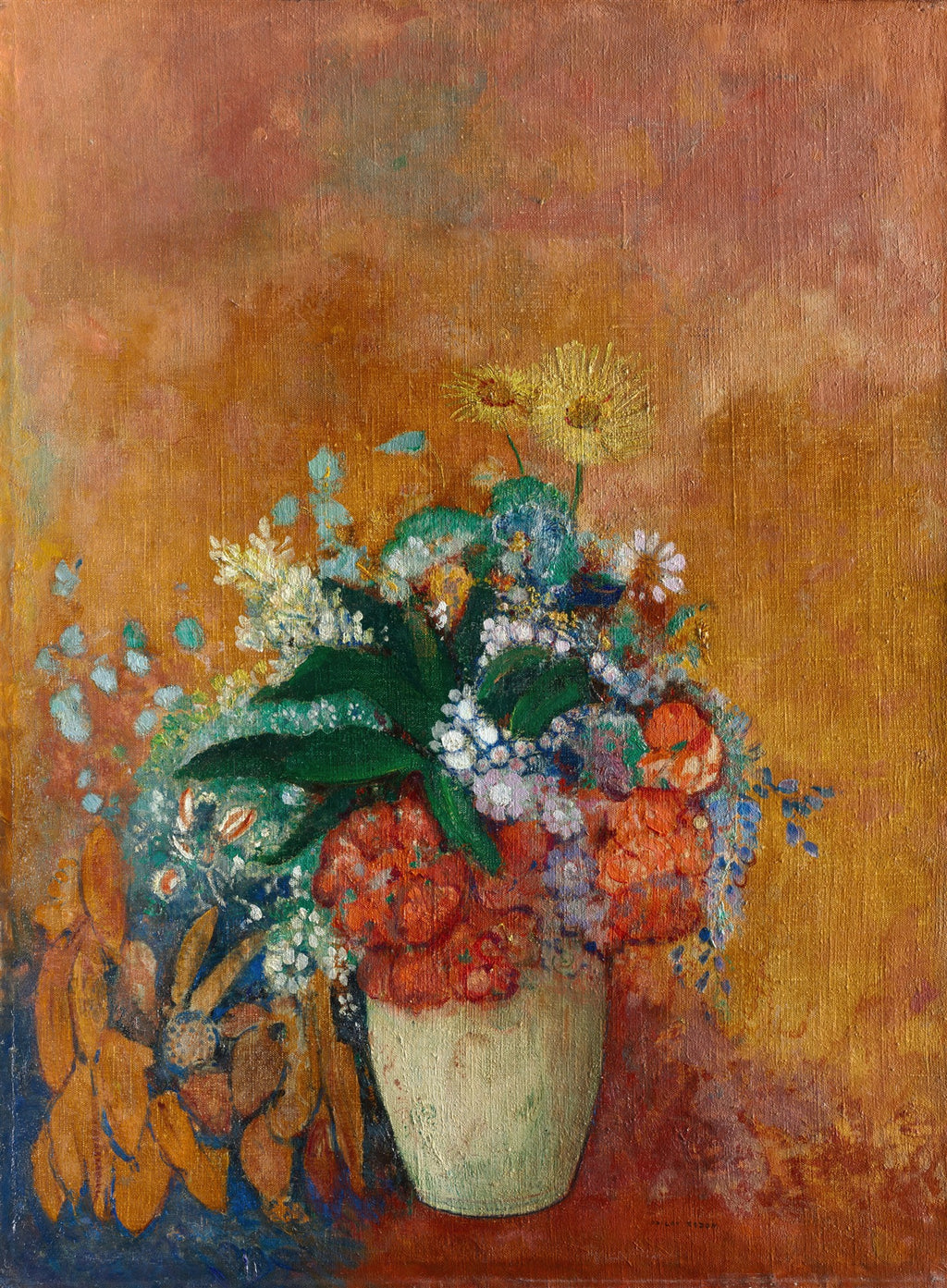 Quadro decorativo 'Bouquet' de Odilon Redon, apresentando um vibrante arranjo floral em um vaso, com flores em tons de vermelho, branco, azul e amarelo contra um fundo amarelado e rosado. A pintura possui uma textura visível e um estilo que remete ao simbolismo.