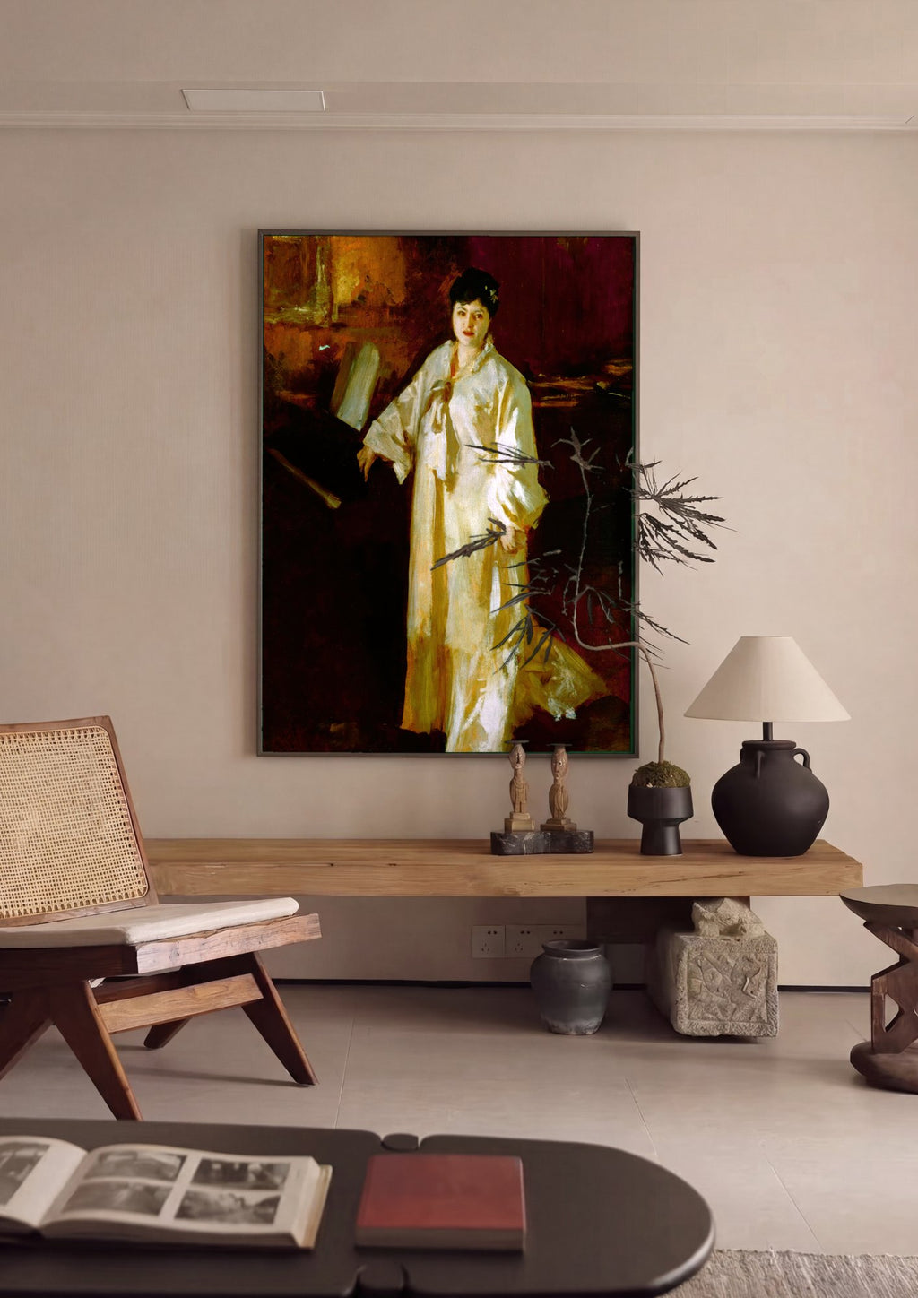 Quadro Decorativo 'A Dama de Branco' - John Singer Sargent em ambiente decorado