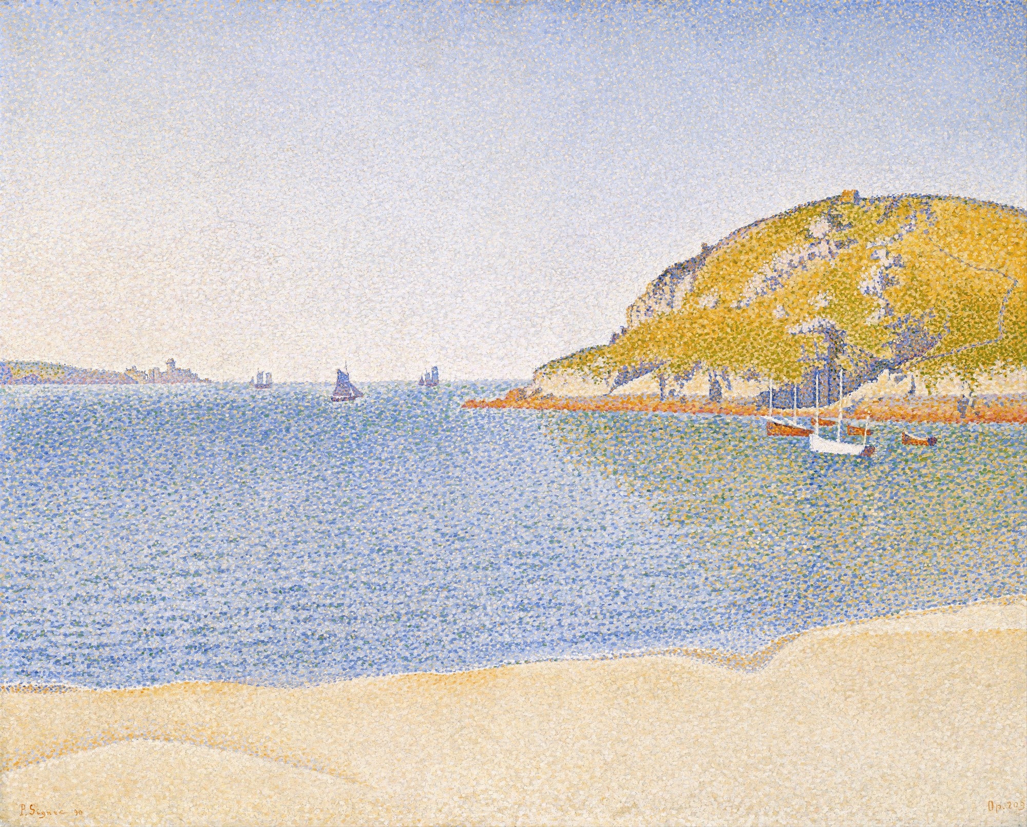 Quadro decorativo do Porto de Saint-Cast, pintura pontilhista de Paul Signac, mostrando uma paisagem marítima com barcos em um mar azul e uma colina dourada ao fundo, com uma faixa de areia clara em primeiro plano.