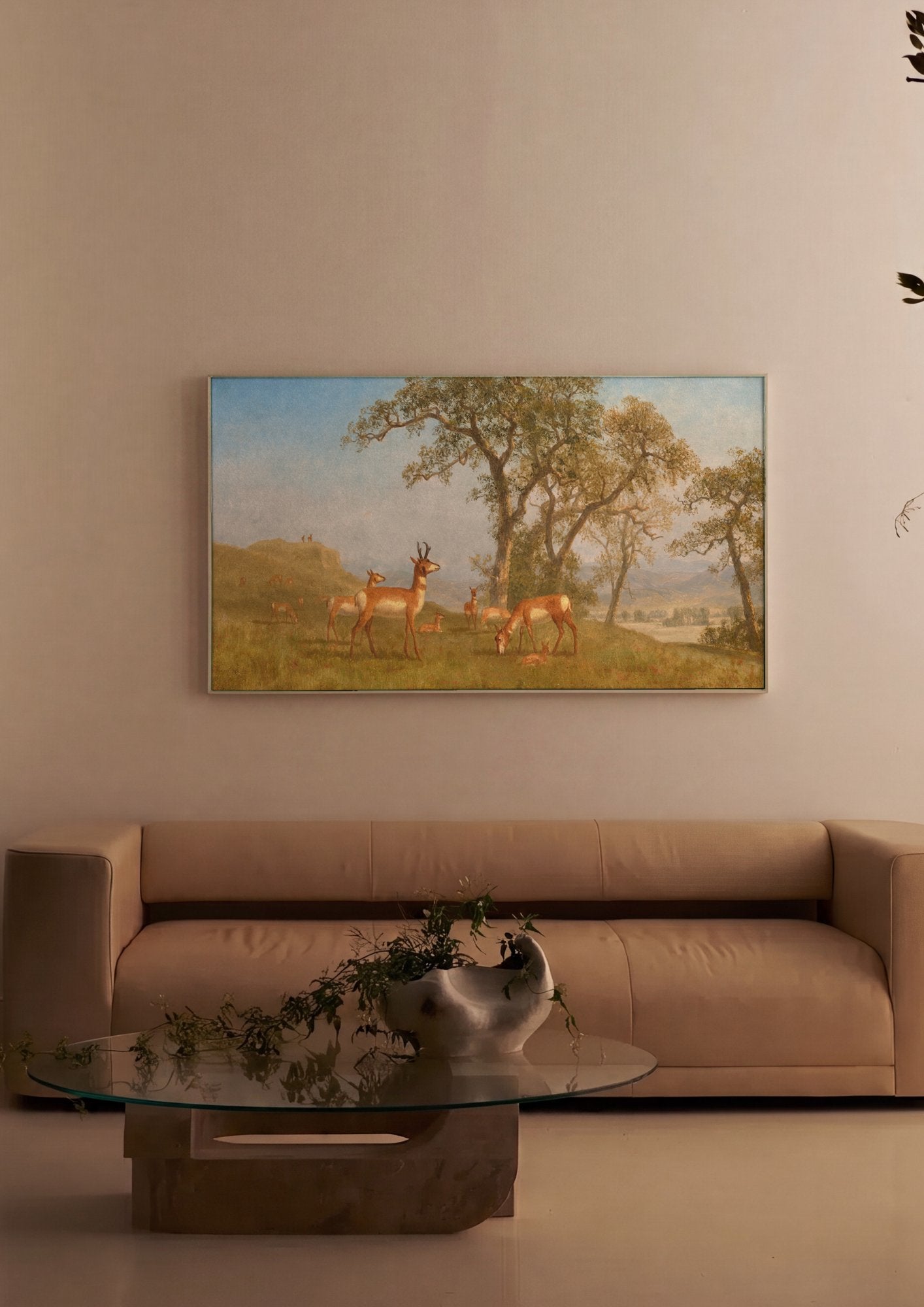 Quadro Decorativo: Paisagem com Antílopes - Albert Bierstadt em ambiente decorado
