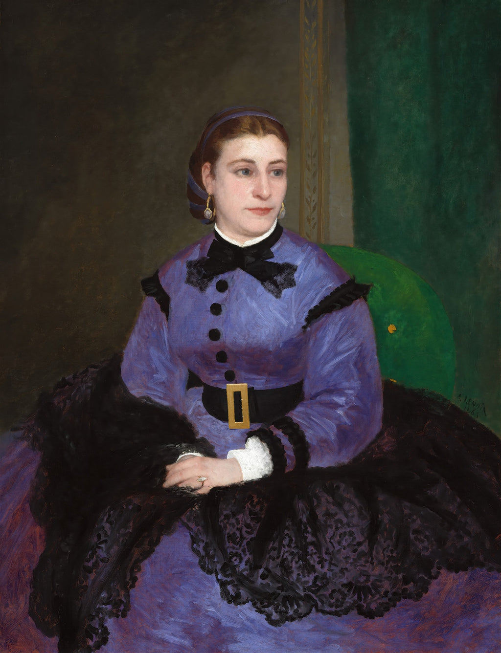 Retrato de uma senhora sentada, com vestido lilás e detalhes em renda preta, fundo escuro e verde, estilo século XIX, atribuído a Renoir