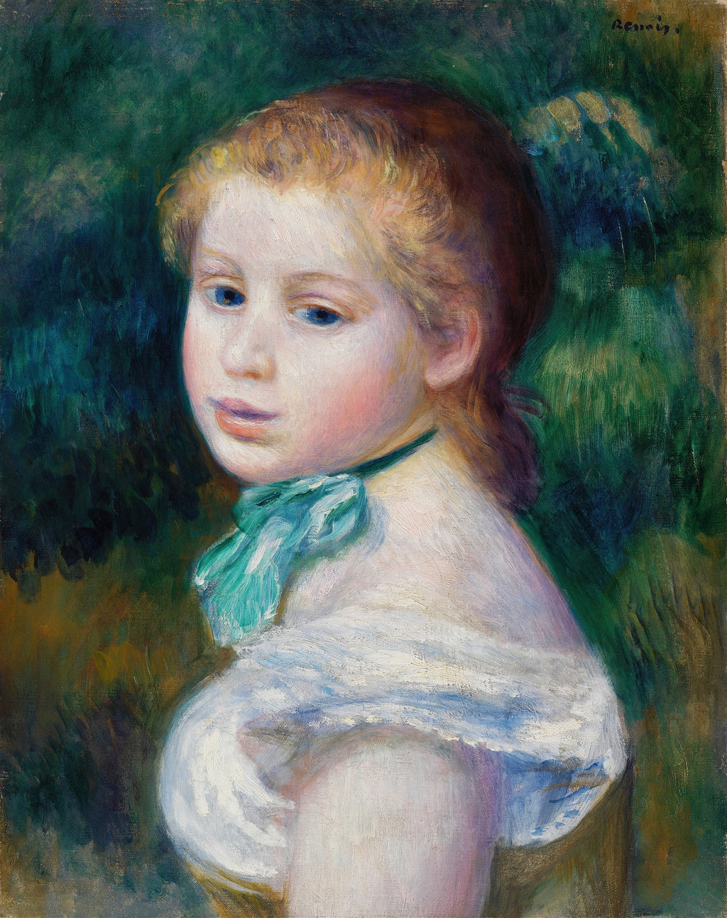 Retrato de menina com cabelo ruivo e laço azul, pintado por Pierre-Auguste Renoir. Fundo verde escuro e pinceladas soltas. Obra de arte impressionista.