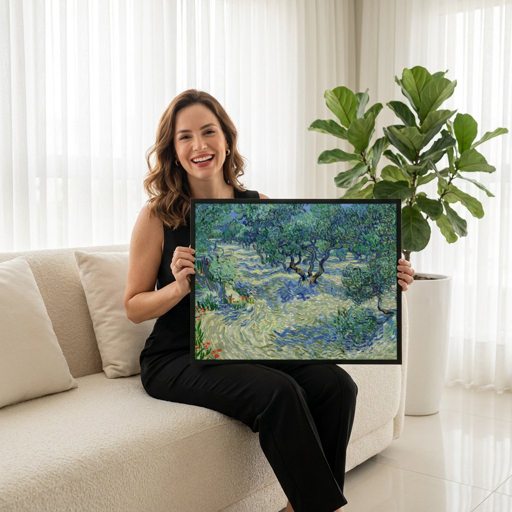 Quadro Decorativo Oliveiras com Ceu Amarelo - Van Gogh | modelo apresentando o quadro emoldurado