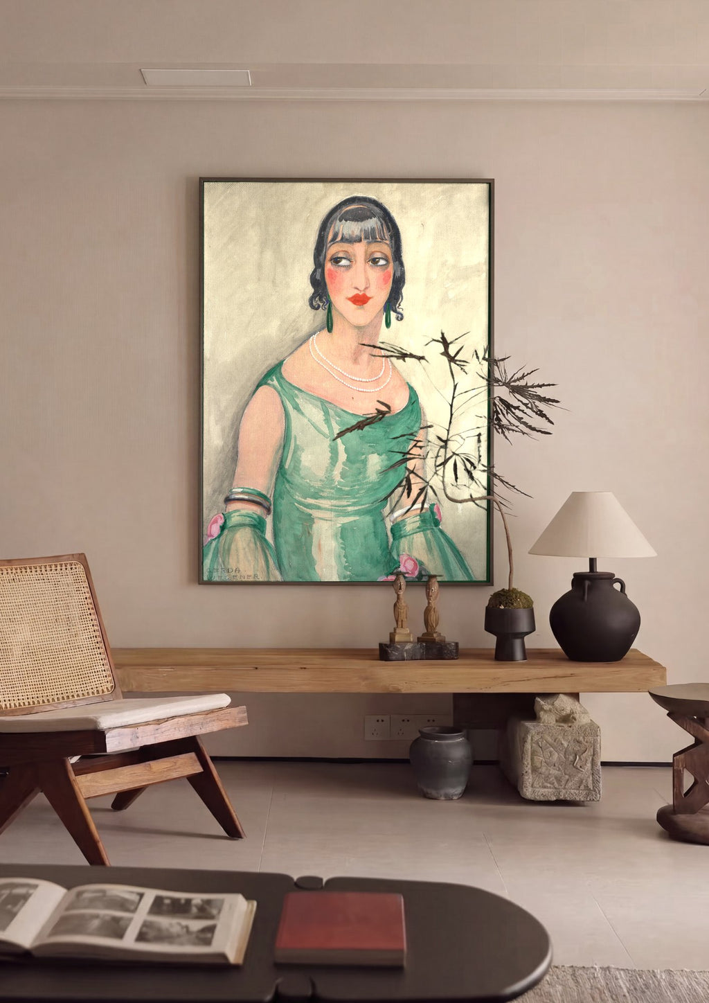 Quadro Decorativo A Dama de Verde - Gerda Wegener em ambiente decorado