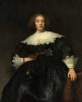 Retrato de uma mulher jovem com cabelo ruivo e encaracolado, vestindo um vestido preto com gola de renda branca e mangas detalhadas, segurando um objeto na mão. A iluminação destaca o rosto e a gola contra um fundo escuro. Obra de Rembrandt.