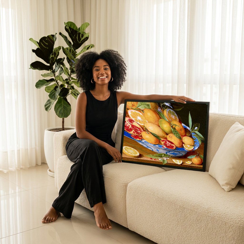 Quadro Decorativo Cesto de Frutas Cítricas - F. I. van Velde com modelo em ambiente