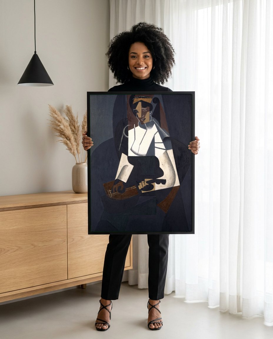 Quadro Decorativo A Mulher com Guitarra - Juan Gris com modelo em ambiente