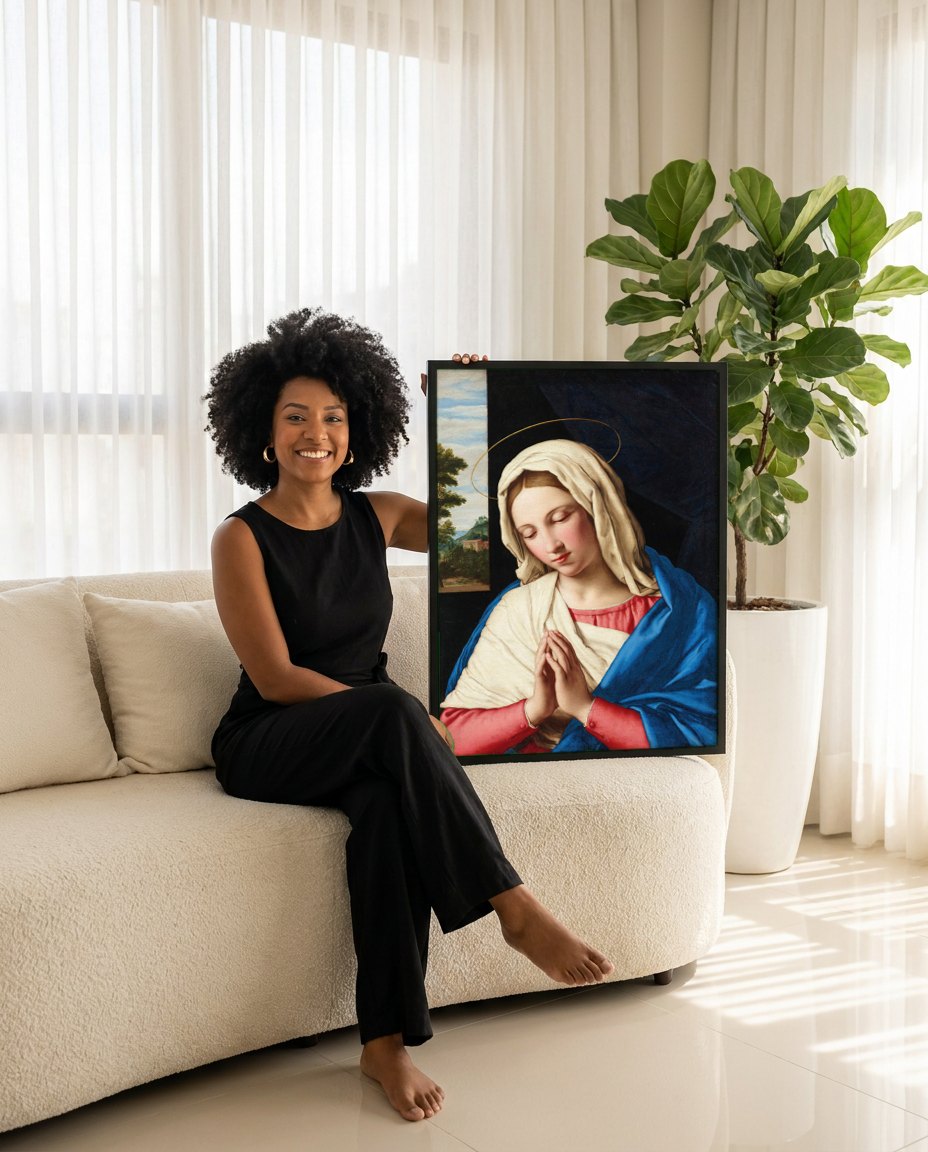 Quadro Decorativo A Virgem em Oração - Sassoferrato | modelo apresentando o quadro emoldurado