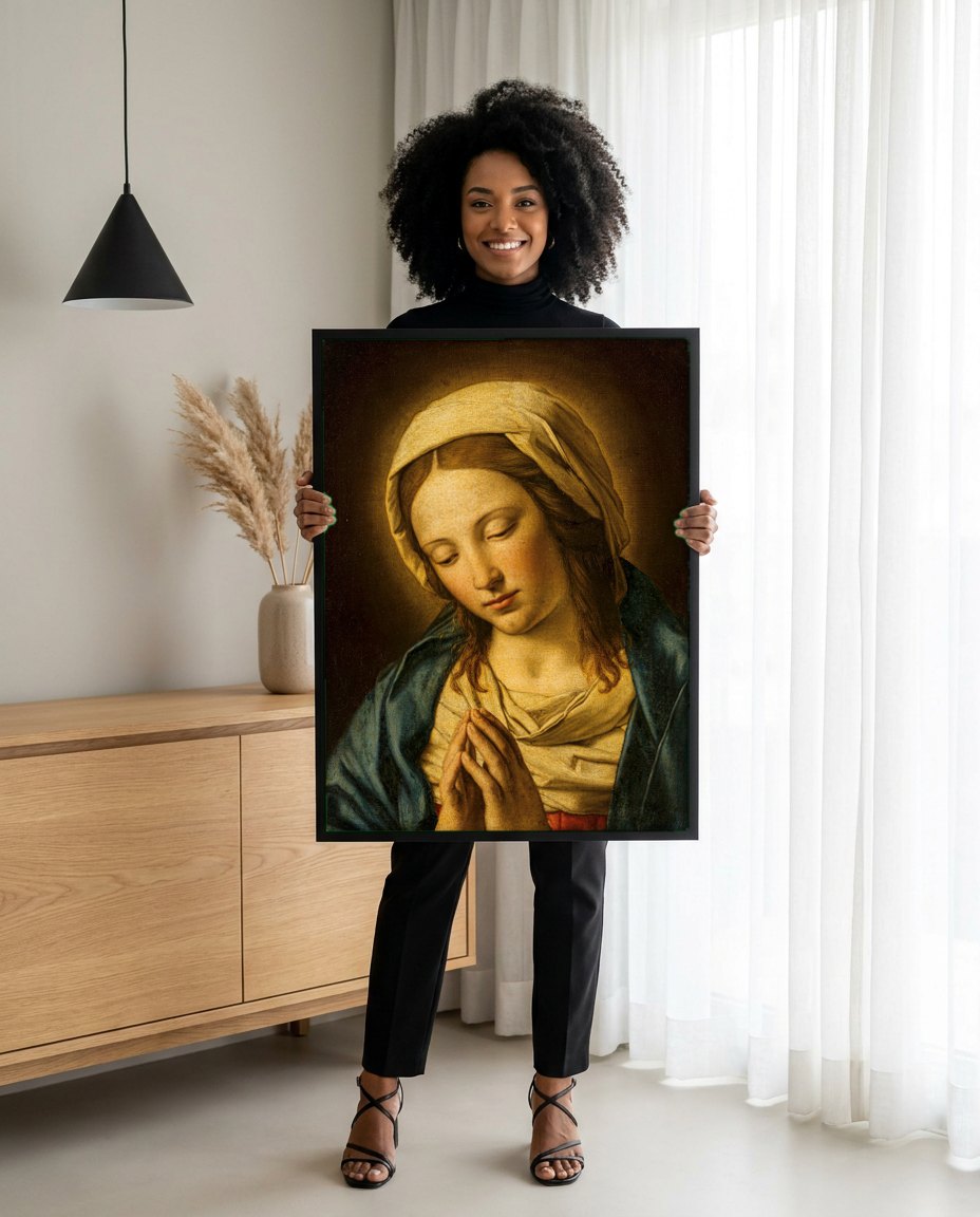 Quadro Decorativo Madonna em Oração - Sassoferrato | modelo apresentando o quadro emoldurado