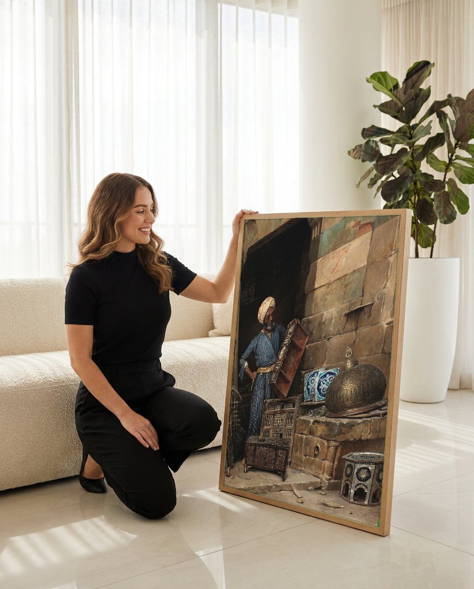 Quadro Decorativo O Vendedor de Caixas - Ludwig Deutsch com modelo em ambiente