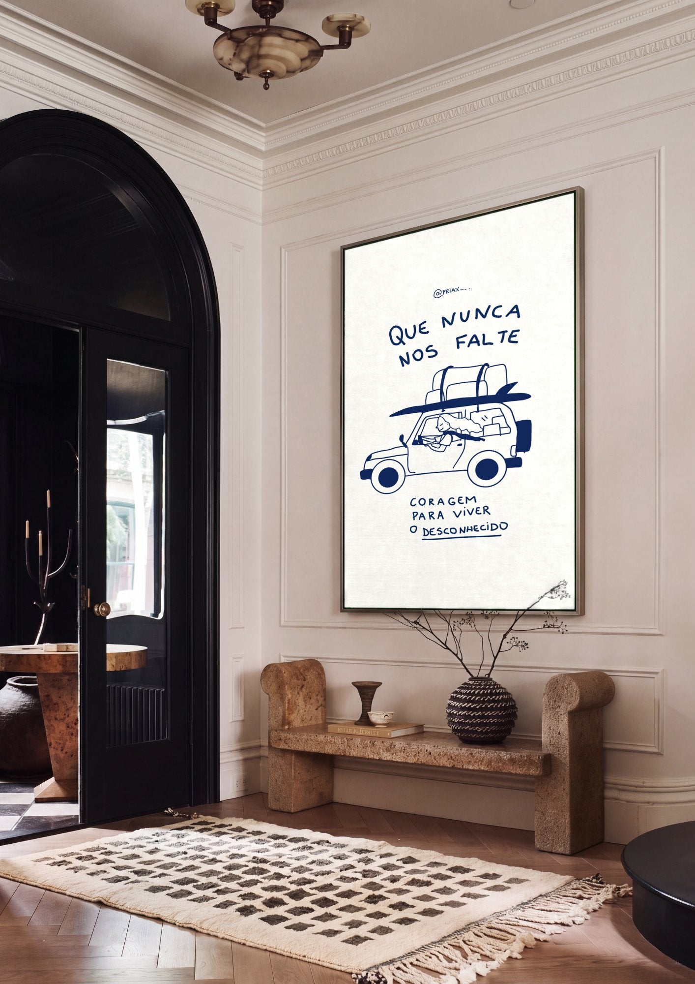 Quadro Decorativo 'Que Nunca Nos Falte Coragem' - Carro - Priscila Maciel em ambiente decorado