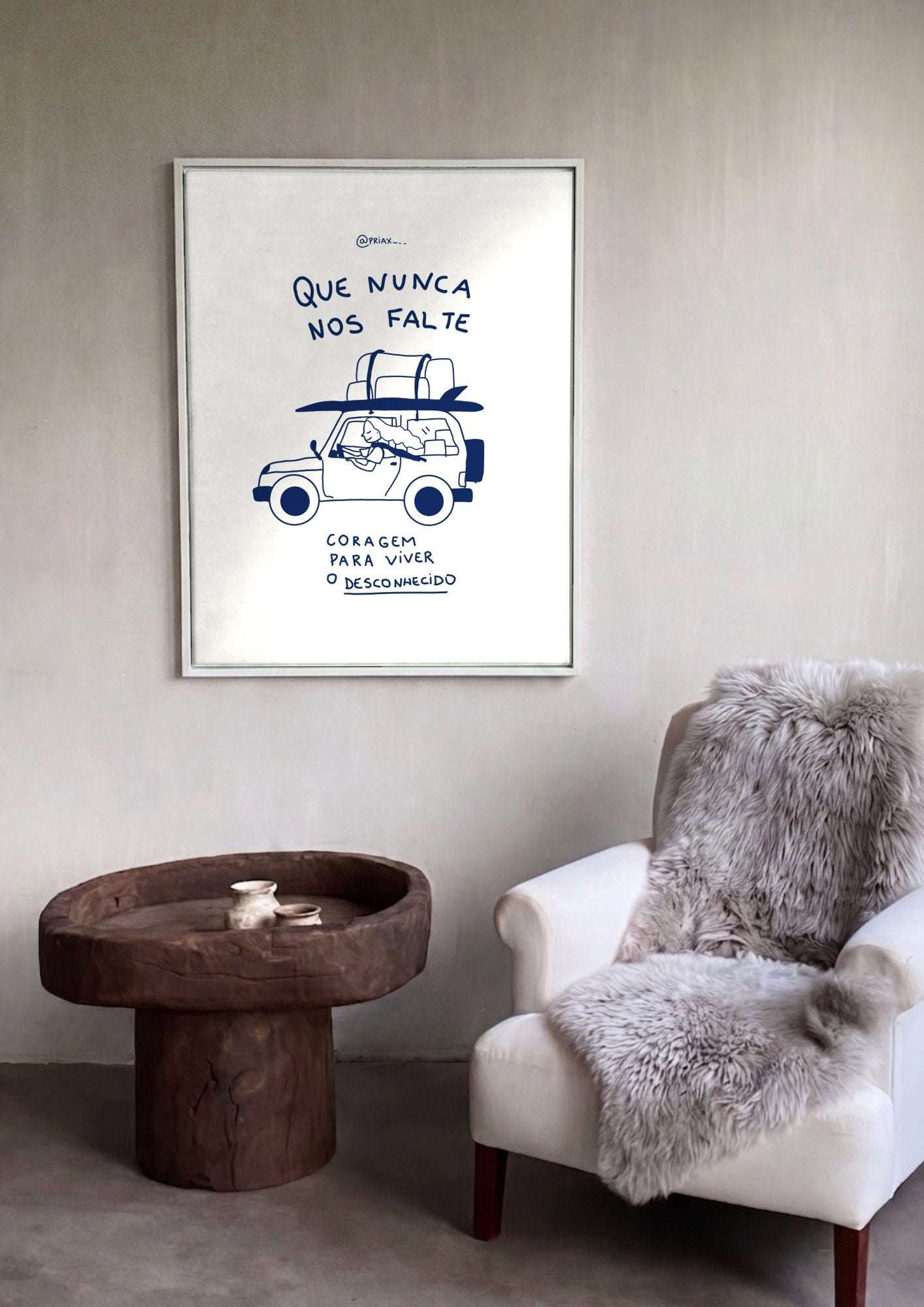 Quadro Decorativo 'Que Nunca Nos Falte Coragem' - Carro - Priscila Maciel em ambiente decorado