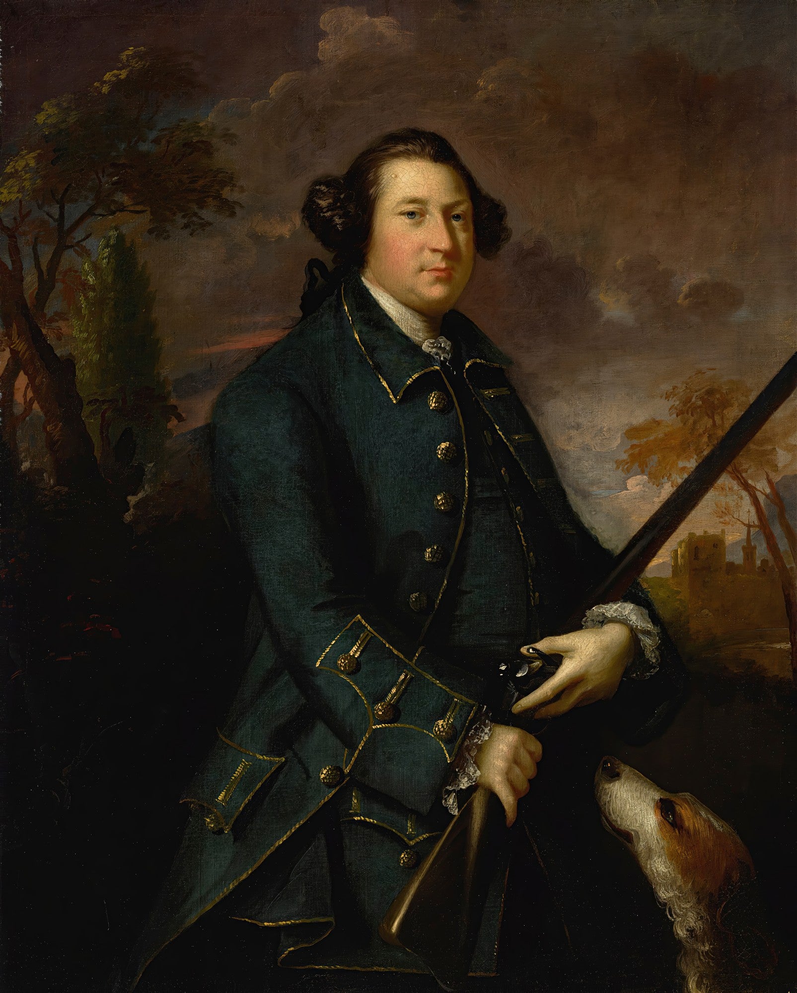 Retrato de um cavalheiro com casaco azul-esverdeado, segurando uma espingarda, com um cão olhando para ele, em uma paisagem com castelo ao fundo, atribuído a Sir Joshua Reynolds.