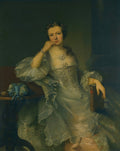 Retrato de uma senhora sentada, vestindo um elegante vestido rendado branco e segurando um livro, com a mão no queixo, em estilo do século XVIII.