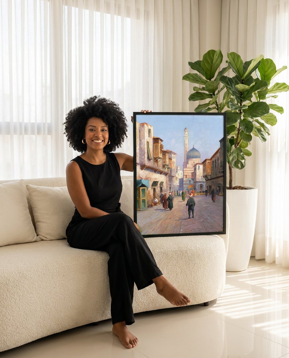 Quadro Decorativo Cena de Mercado Oriental - Karl Kaufmann | modelo apresentando o quadro emoldurado