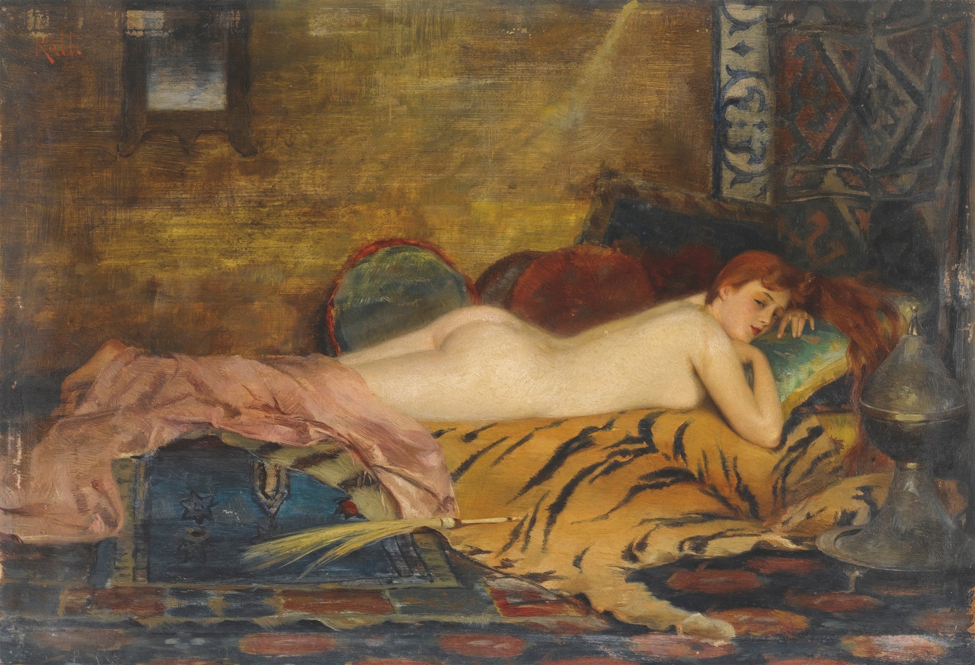 Pintura a óleo de Theodoros Rall mostrando uma mulher ruiva nua deitada de bruços em um sofá forrado com uma pele de tigre, em um cenário orientalista com almofadas e tecidos ricos.