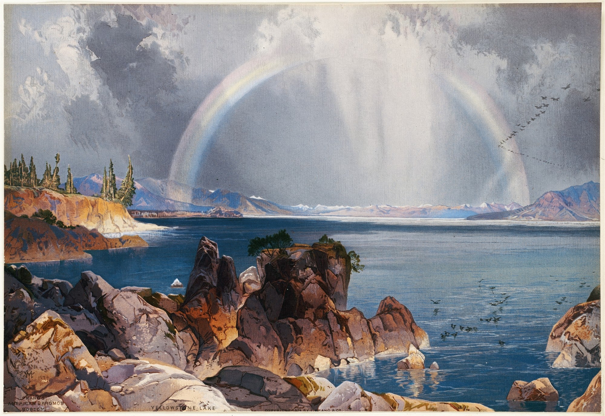 Uma paisagem vibrante de um lago com formações rochosas, árvores e um grande arco-íris no céu, pintada por Thomas Moran.