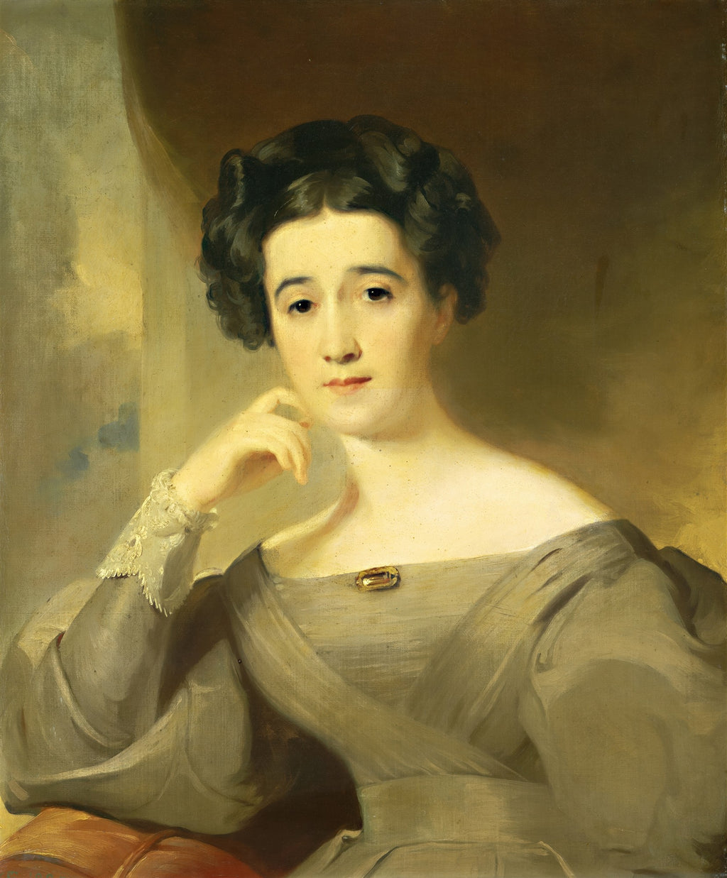 Retrato feminino de Thomas Sully, com mulher de cabelos escuros encaracolados, vestido cinza e broche no decote, apoiando o queixo na mão.