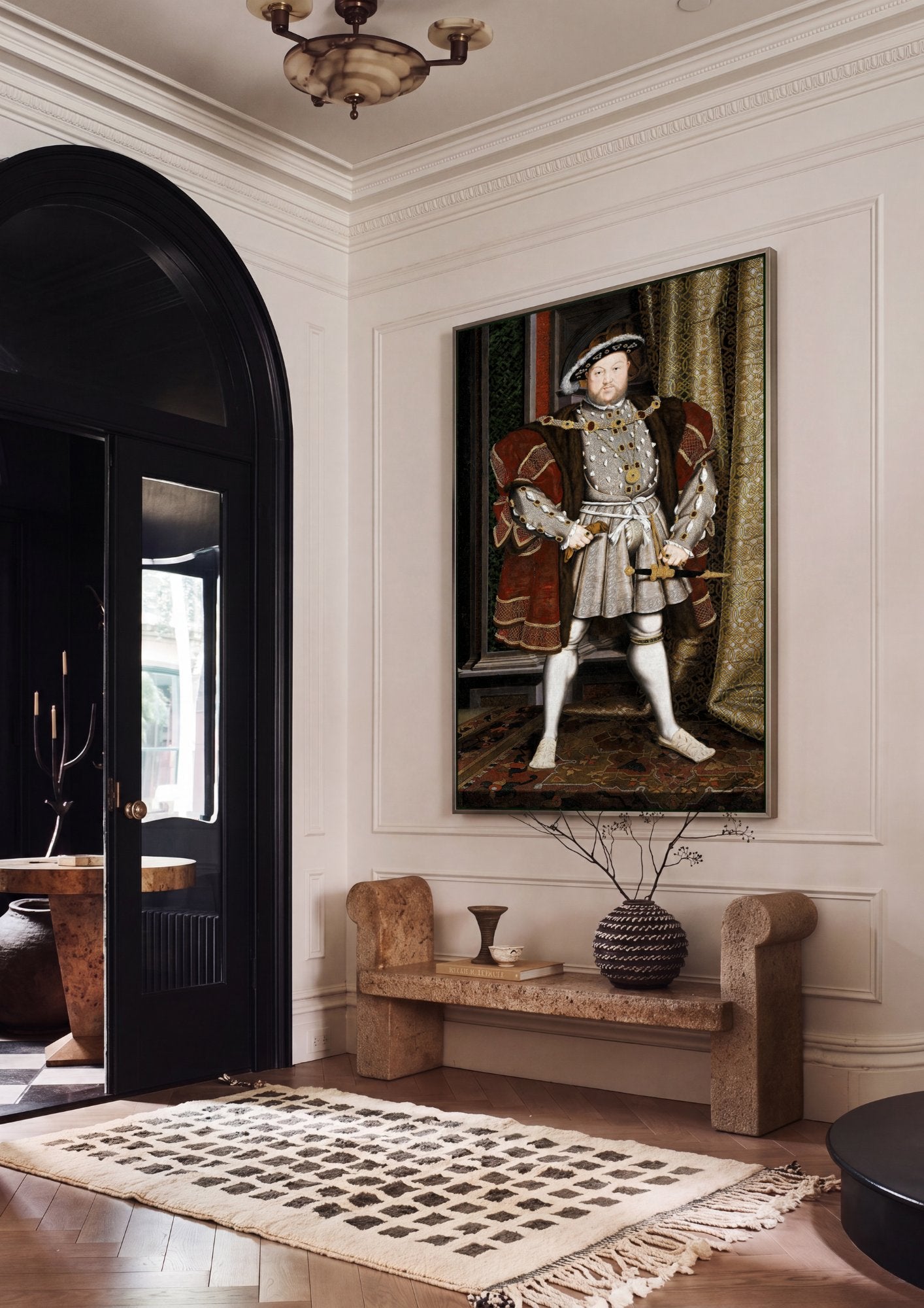 Quadro Decorativo Retrato de Henrique VIII - Hans Holbein em ambiente decorado
