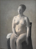 Quadro decorativo com pintura de Vilhelm Hammershøi, mostrando uma mulher nua sentada em uma cadeira escura, com a pele clara iluminada por uma luz suave contra um fundo cinza claro. A mulher está em uma pose reflexiva, com a cabeça ligeiramente inclinada e os olhos fechados ou olhando para baixo.